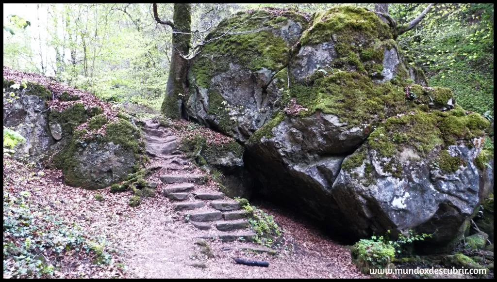 SIEWESCHLOEFF: las grutas más increíbles en Mullerthal 