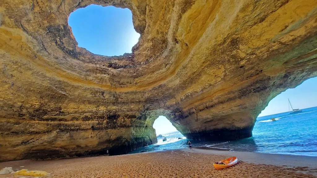 Cueva do Benagil Algarve