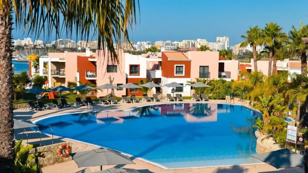Vitor's Village Ferragudo hotel Algarve